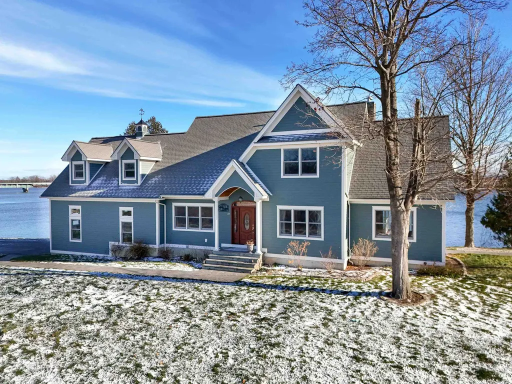 27 Poor Farm Road Alburgh VT 05440