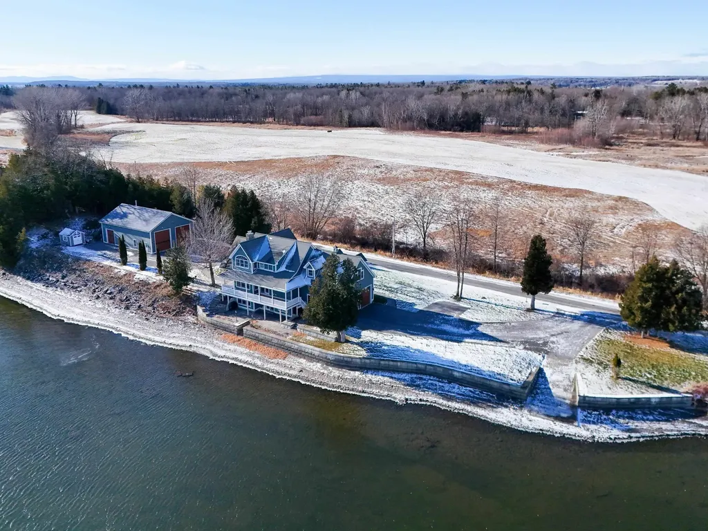 27 Poor Farm Road Alburgh VT 05440