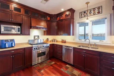 27 Poor Farm Road Alburgh VT 05440