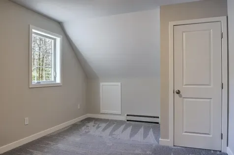 72 Troy Hill Road Swanzey NH 03446