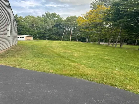 10 Candy Lane Gorham NH 03581