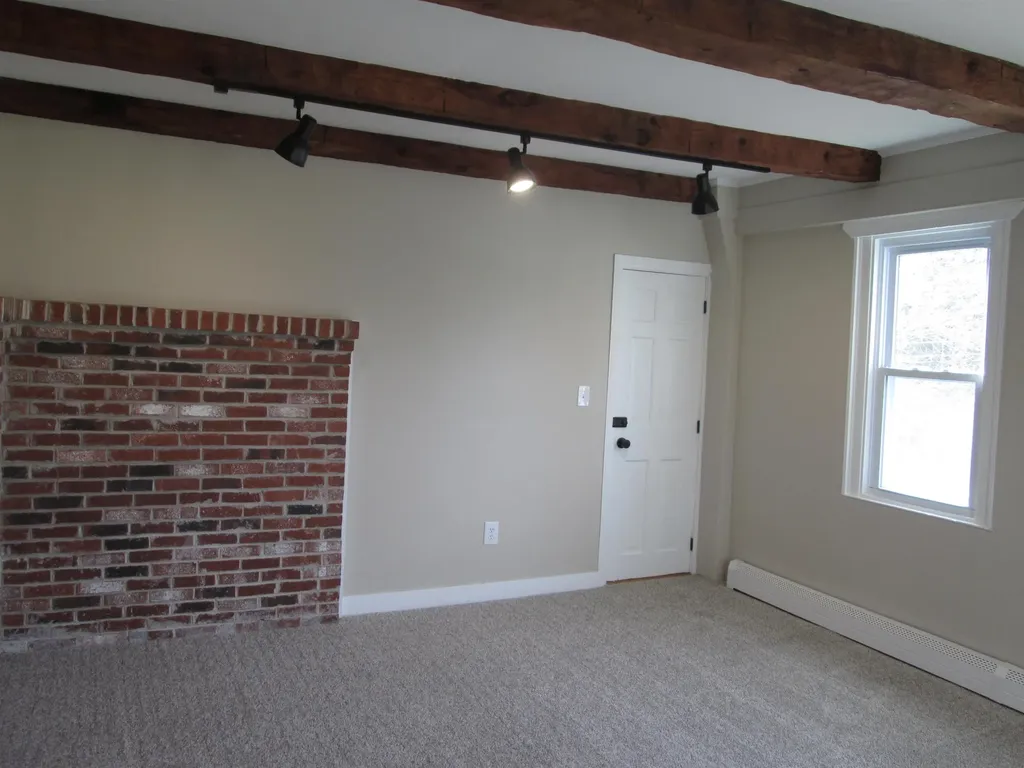 203 East Main Street Hampstead NH 03826