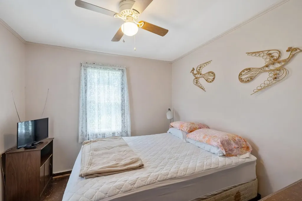 1815 West Shore Road Isle La Motte VT 05463