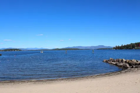 73 Weirs Road Gilford NH 03249