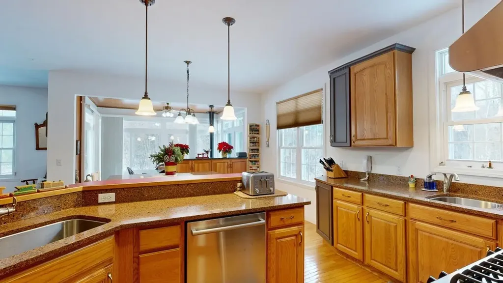 65 Casey Lane Williston VT 05495