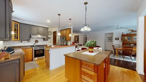 65 Casey Lane Williston VT 05495