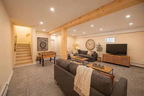 32 Circle View Drive Dover VT 05356