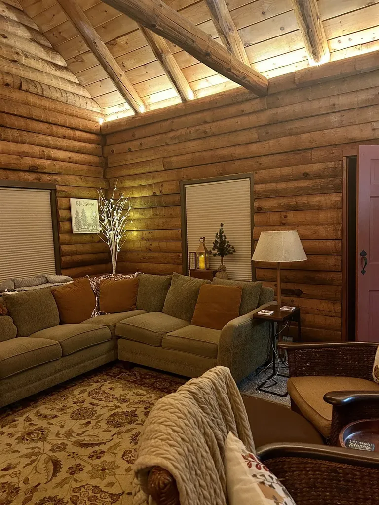 404 Bee Hole Road Loudon NH 03307