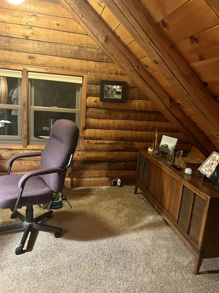 404 Bee Hole Road Loudon NH 03307