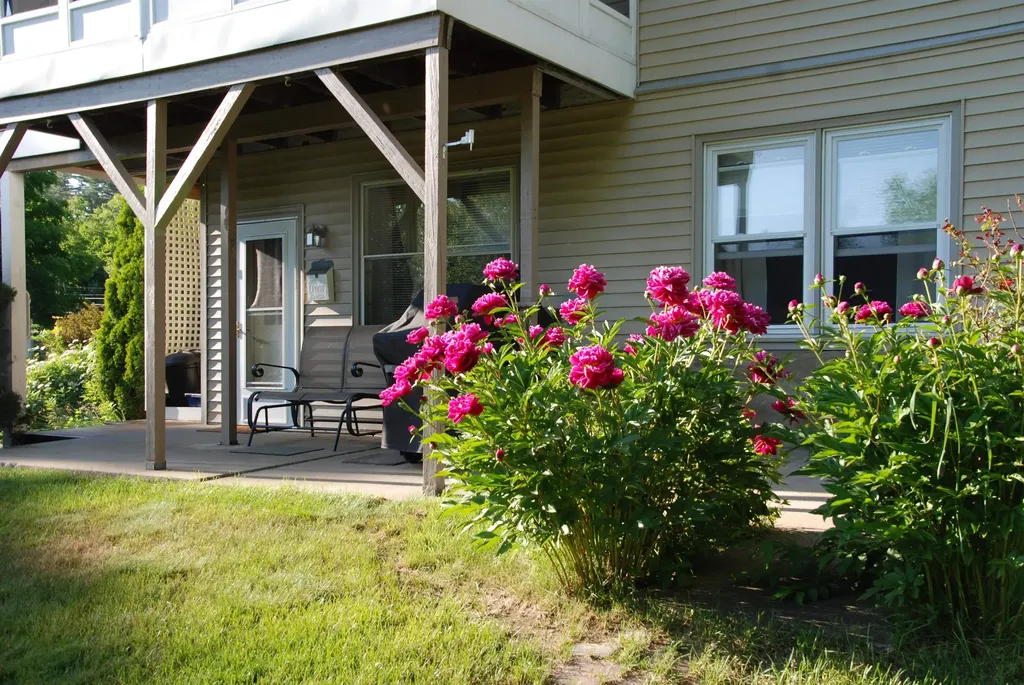 285 East Side Drive Concord NH 03301