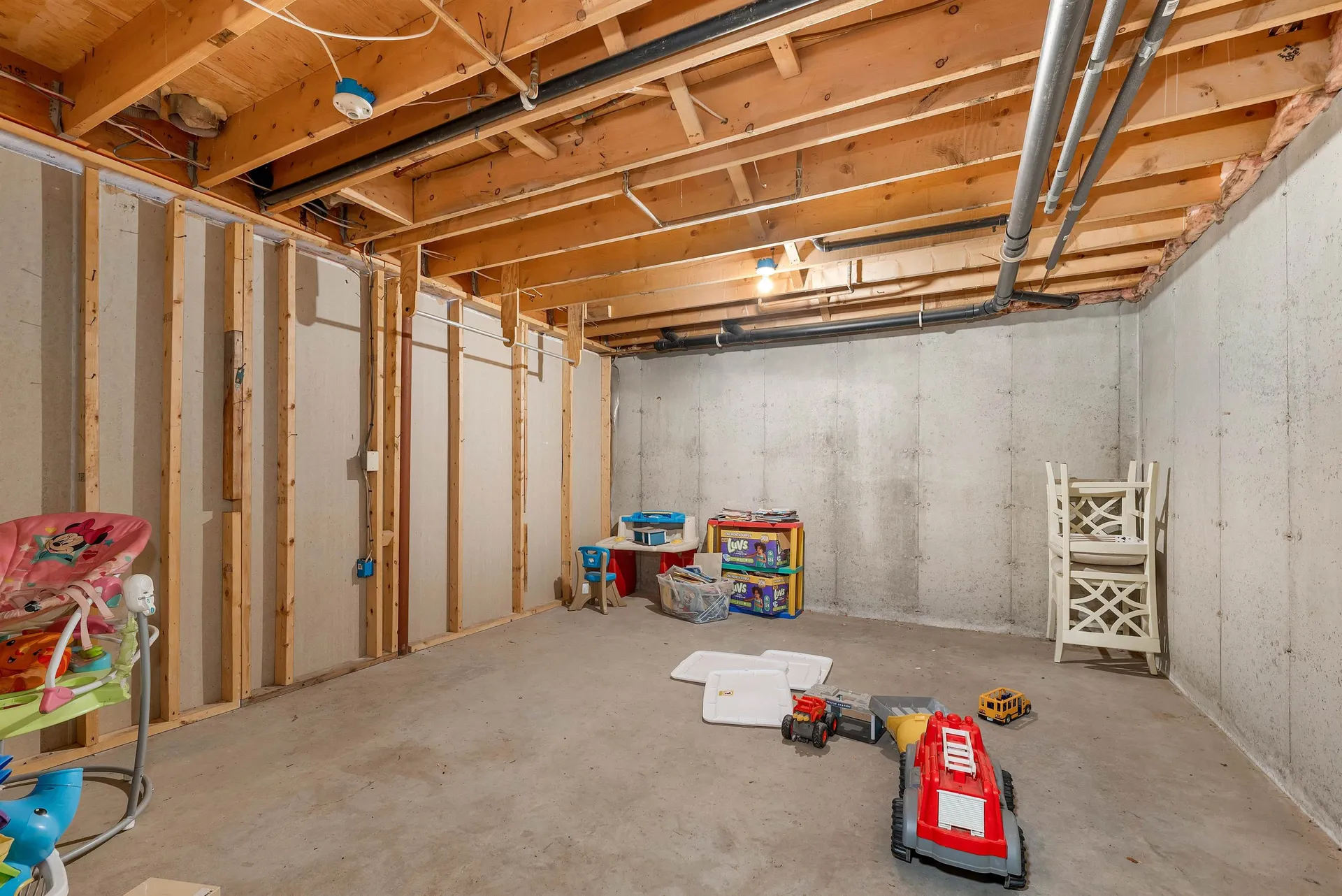 27 Moose Ridge Road Ossipee NH 03864