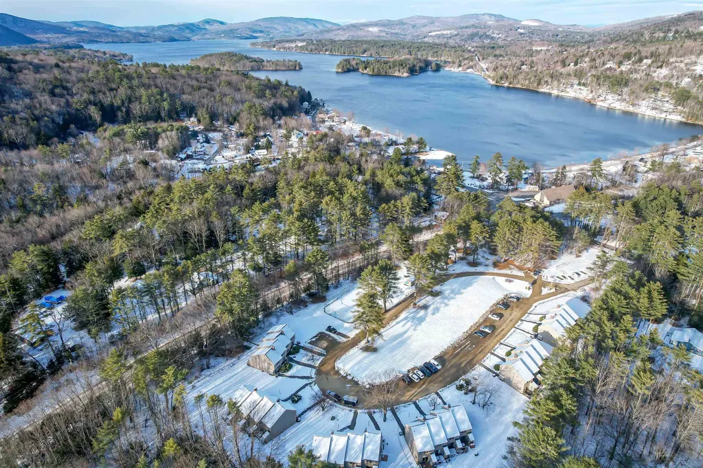 55 Lakewood Pines Road Bristol NH 03222