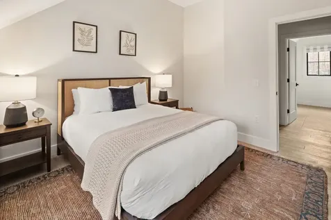 60-C Landing Circle Stowe VT 05672