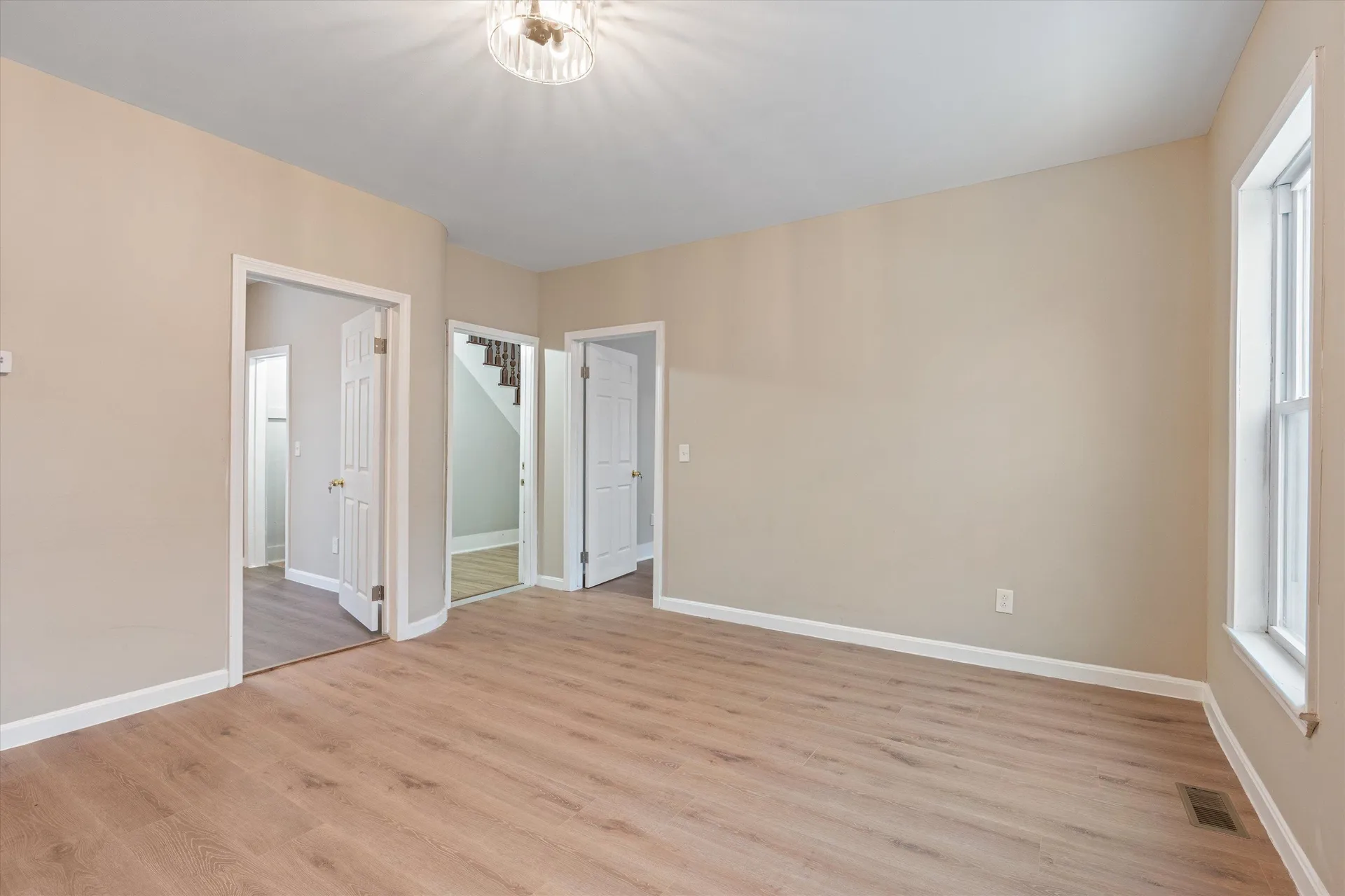 347 Spruce Street Manchester NH 03103