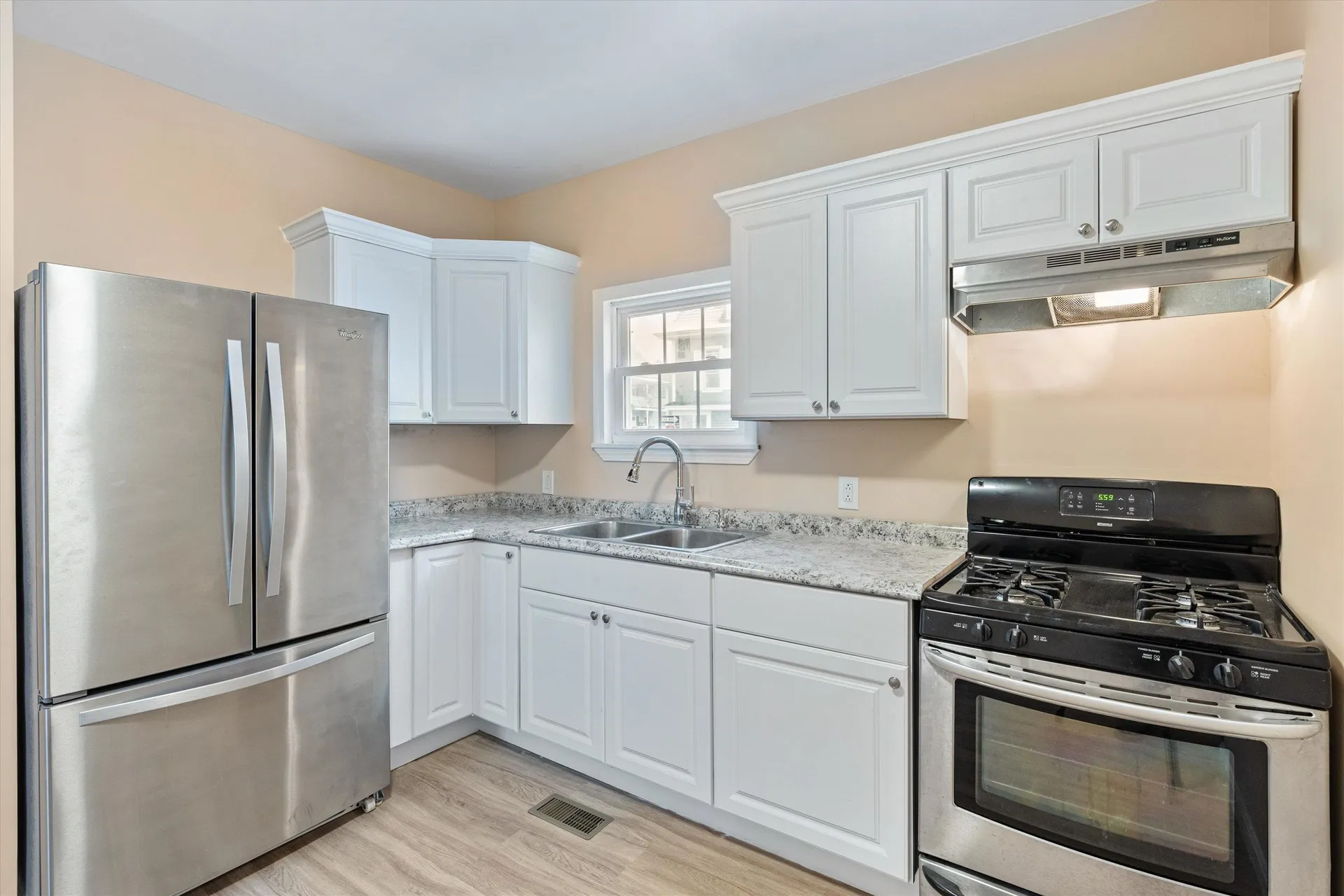 347 Spruce Street Manchester NH 03103