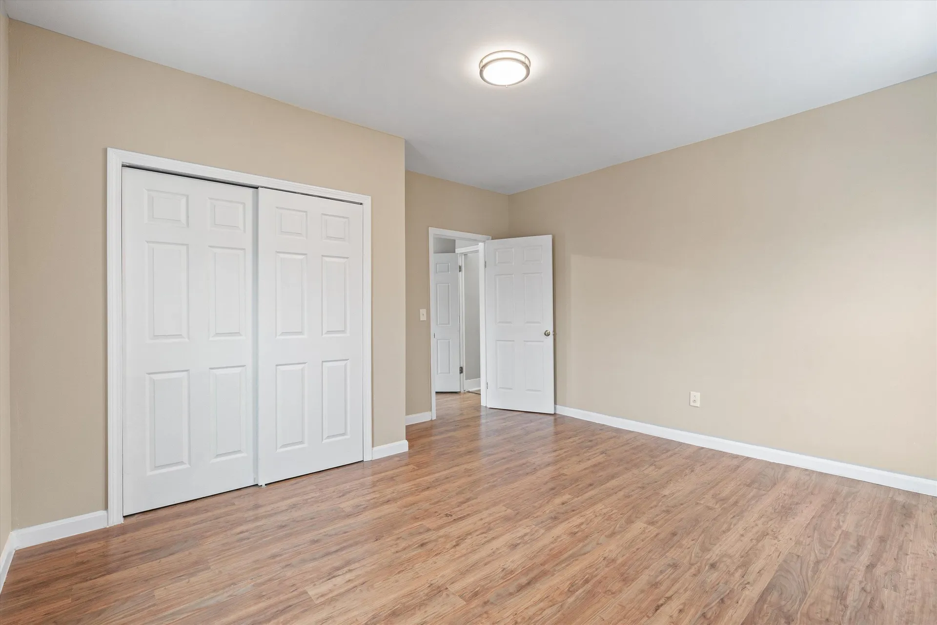 347 Spruce Street Manchester NH 03103