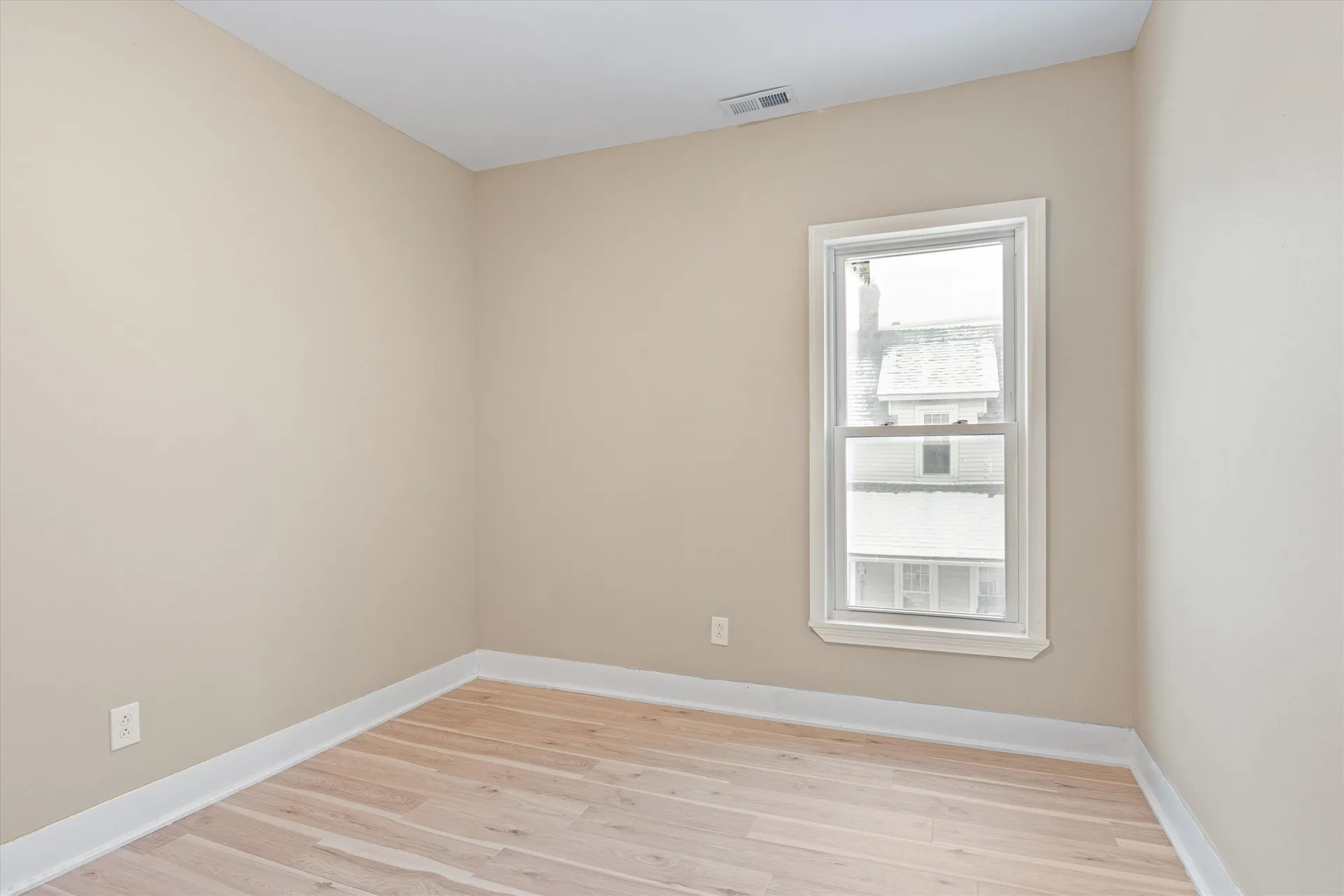 347 Spruce Street Manchester NH 03103