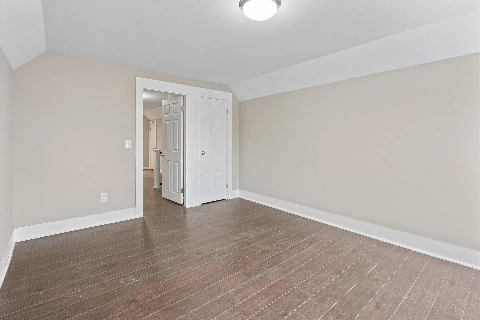 347 Spruce Street Manchester NH 03103