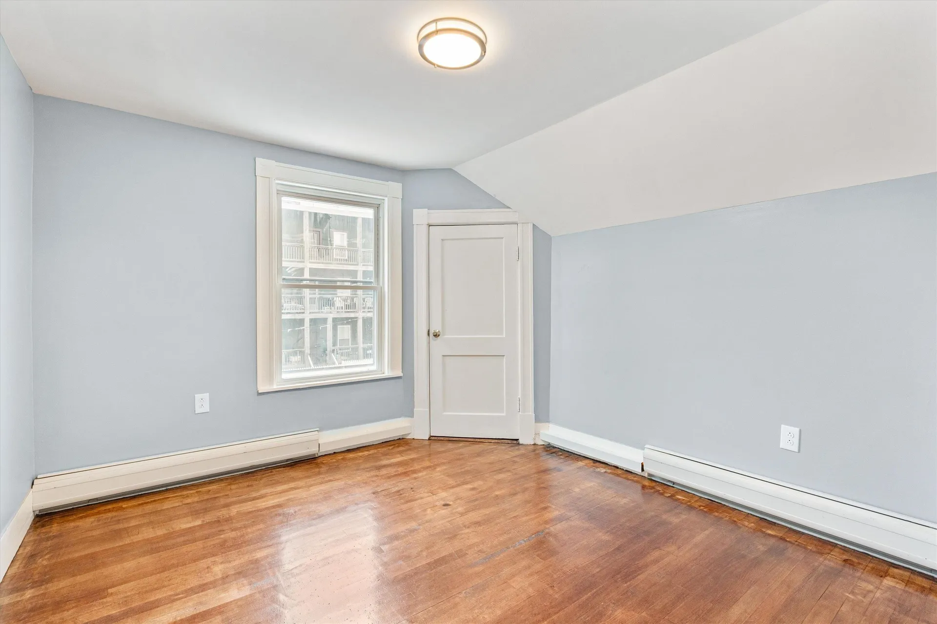 347 Spruce Street Manchester NH 03103