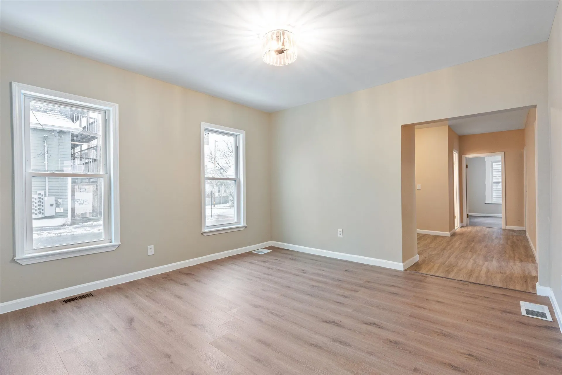 347 Spruce Street Manchester NH 03103