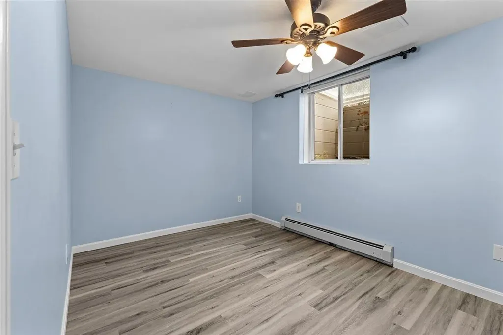 18 Lida Drive Essex VT 05452