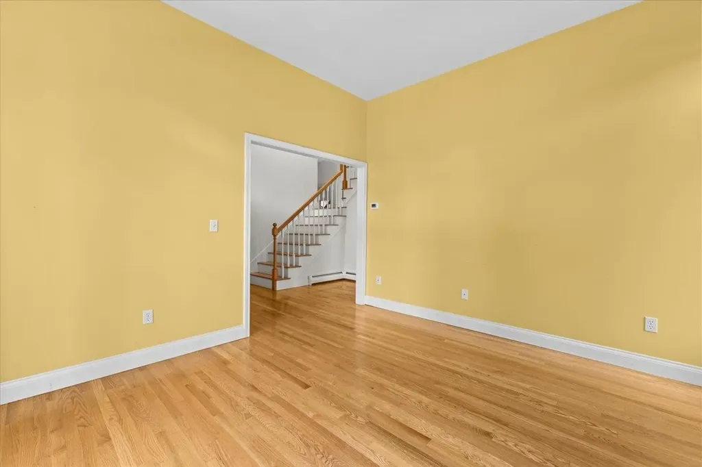 18 Lida Drive Essex VT 05452