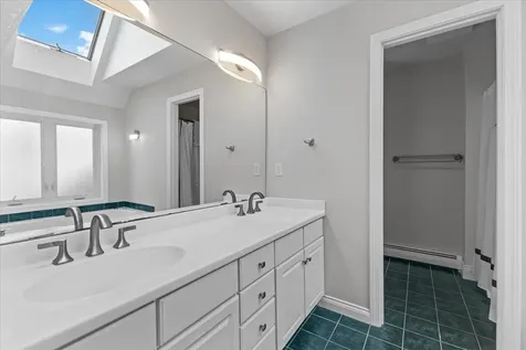 18 Lida Drive Essex VT 05452