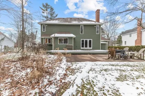 18 Lida Drive Essex VT 05452