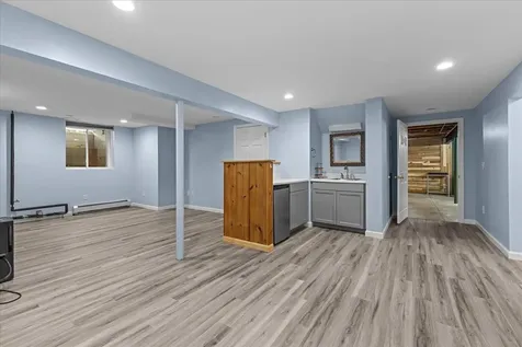 18 Lida Drive Essex VT 05452