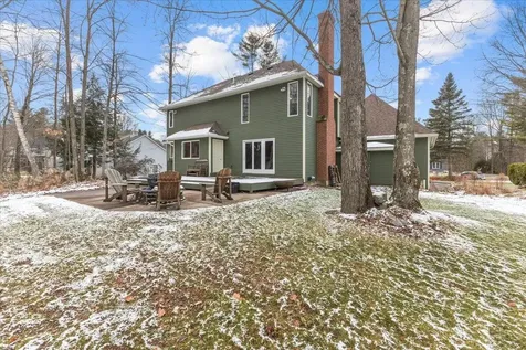 18 Lida Drive Essex VT 05452