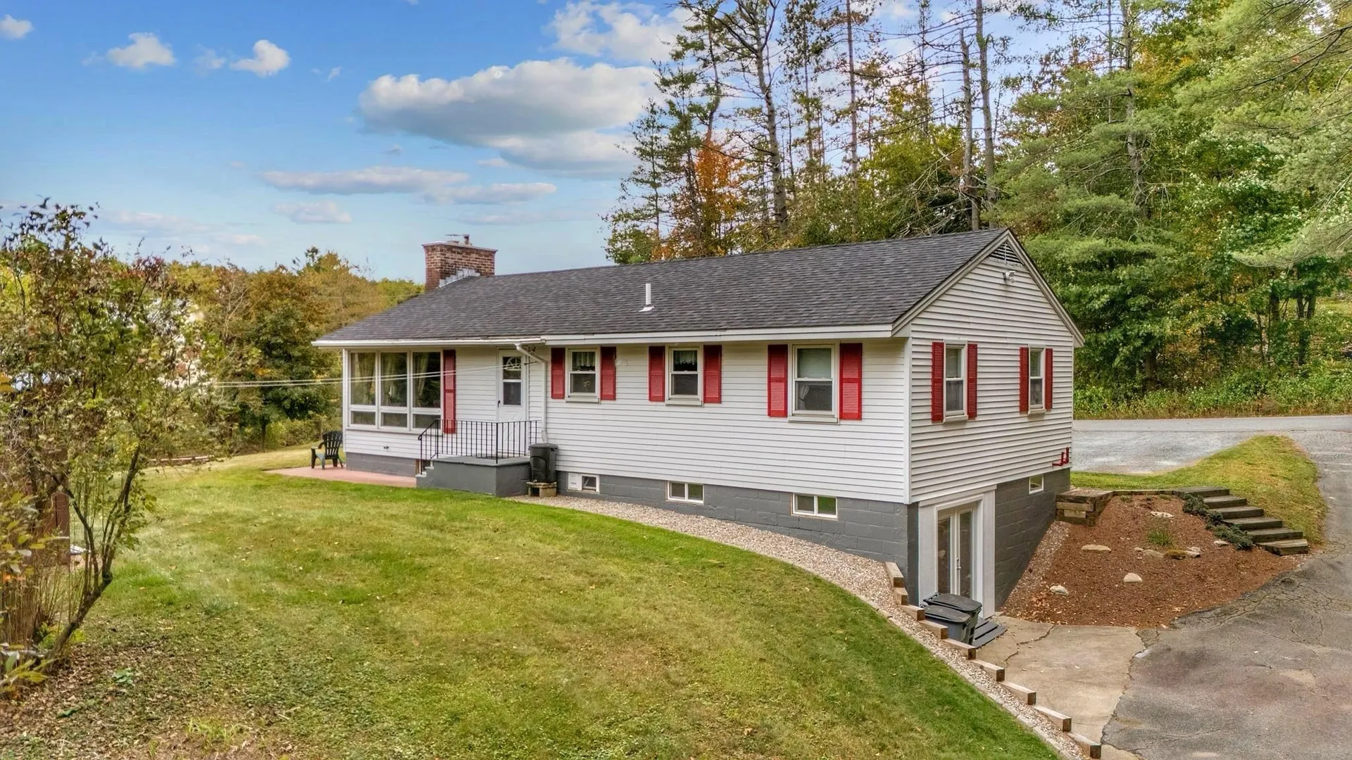 56 Summit Road Newport NH 03773