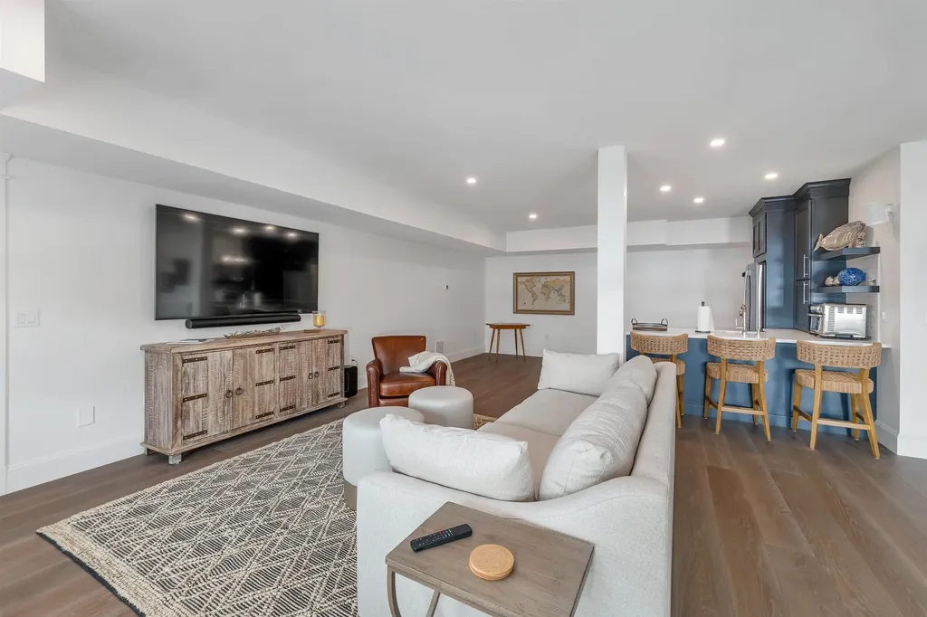 31 Sawyer Point Tuftonboro NH 03816