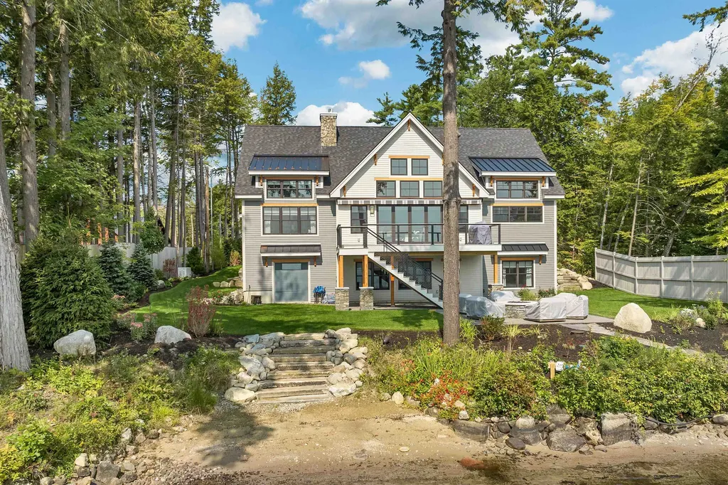 31 Sawyer Point Tuftonboro NH 03816