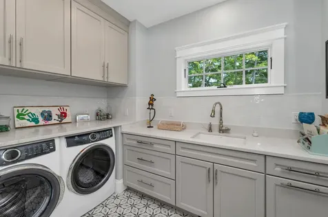 31 Sawyer Point Tuftonboro NH 03816