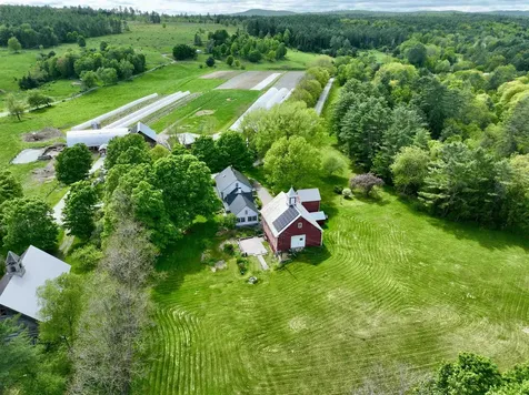 68 Doe Lane Newbury VT 05051