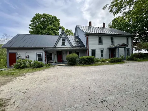 68 Doe Lane Newbury VT 05051