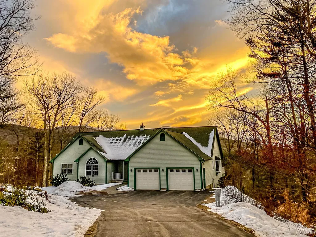 84 Pear Mountain Road Bartlett NH 03812