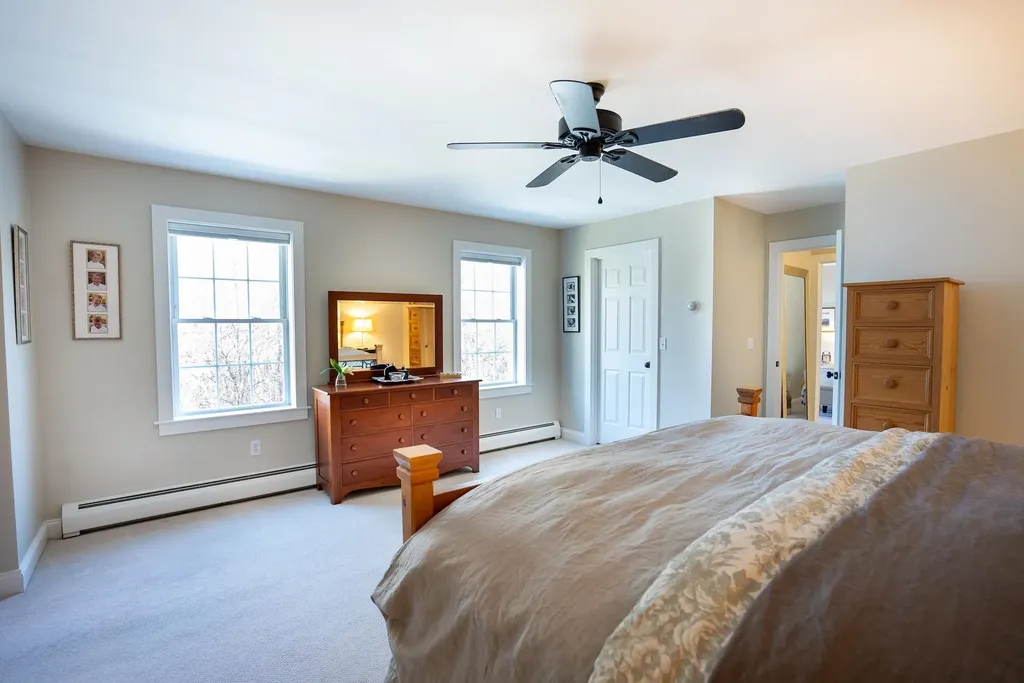 130 Stonegate Lane Shelburne VT 05482