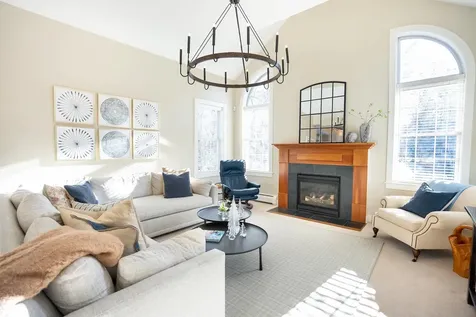 130 Stonegate Lane Shelburne VT 05482