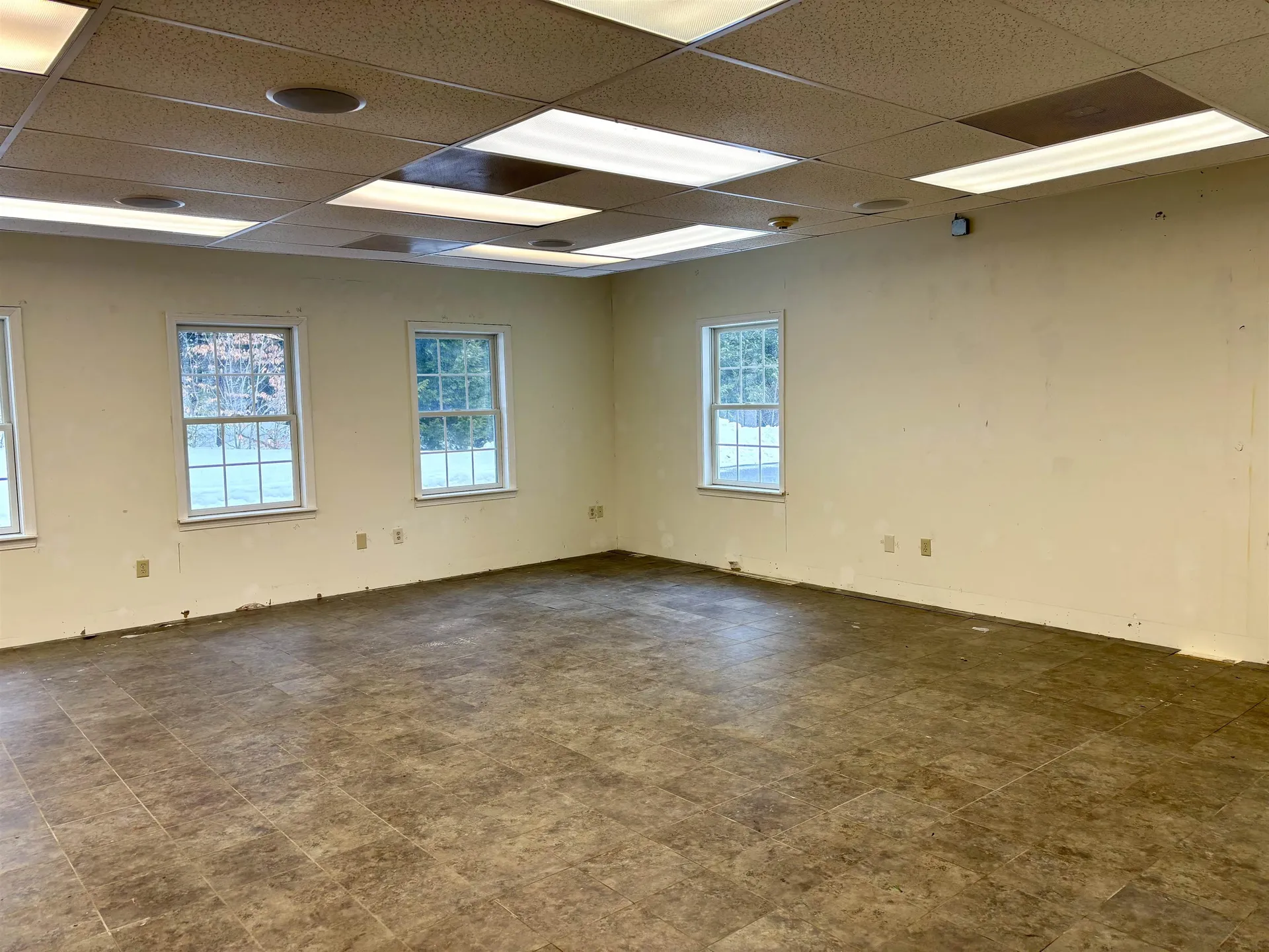 333 Calef Highway Barrington NH 03825