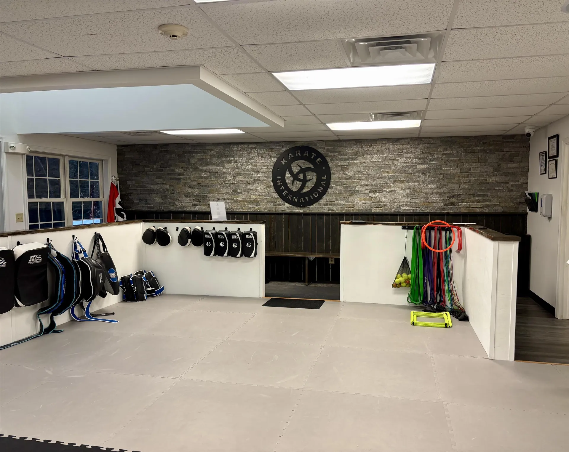 333 Calef Highway Barrington NH 03825