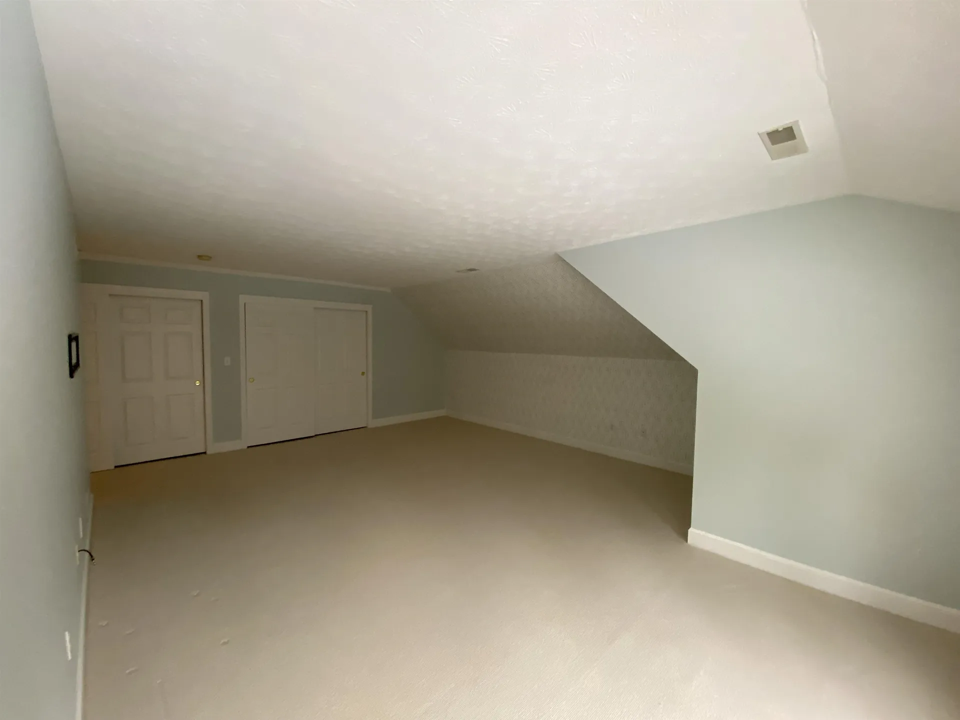 9 Springfield Circle Merrimack NH 03054