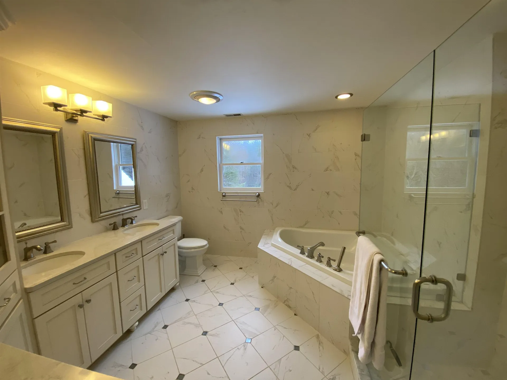 9 Springfield Circle Merrimack NH 03054