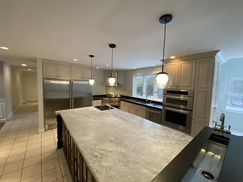 9 Springfield Circle Merrimack NH 03054