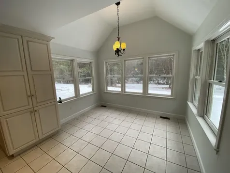 9 Springfield Circle Merrimack NH 03054