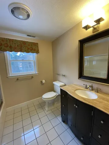 9 Springfield Circle Merrimack NH 03054