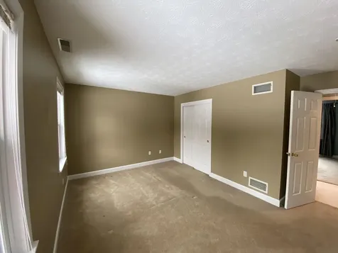 9 Springfield Circle Merrimack NH 03054