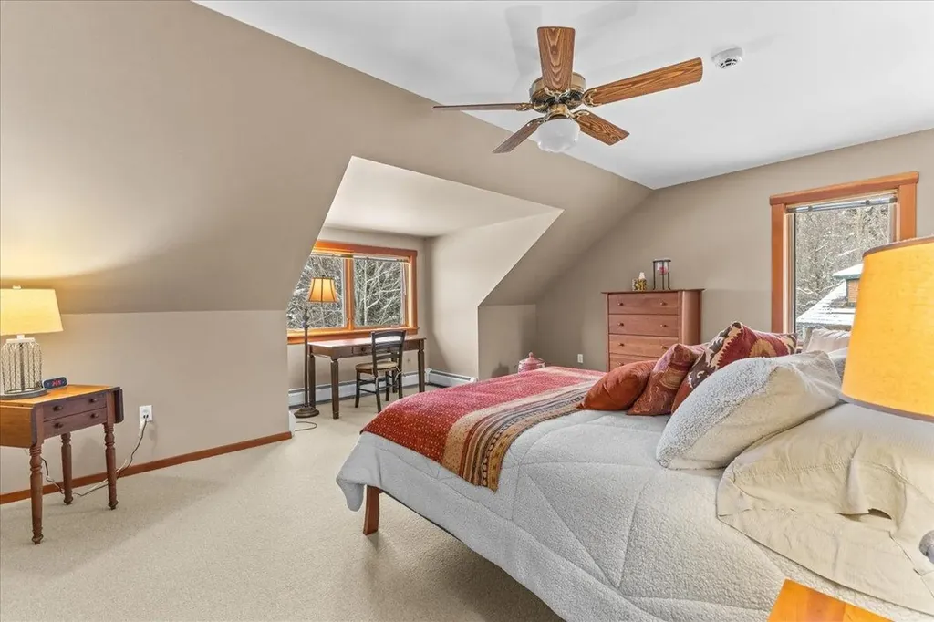 155 Owls Head Spur Stowe VT 05672