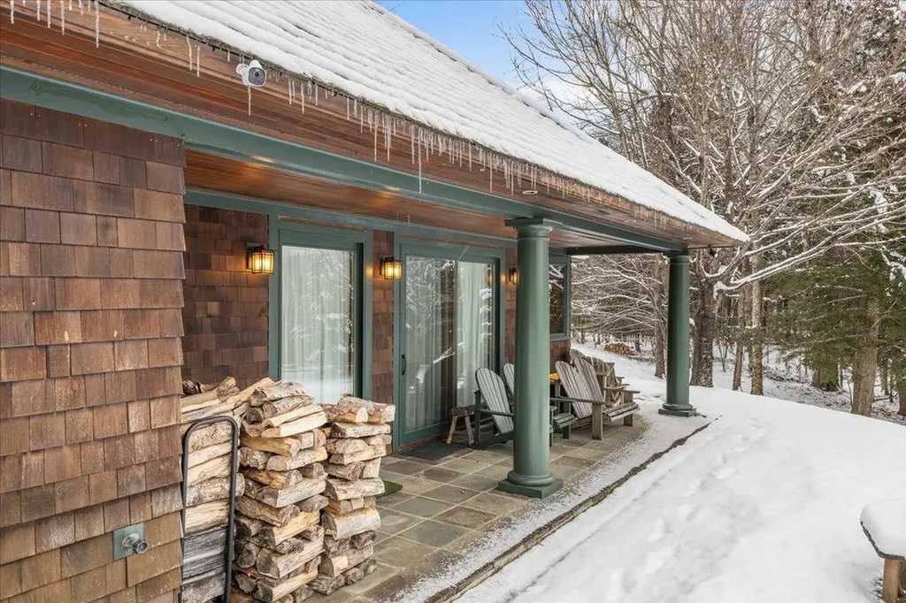 155 Owls Head Spur Stowe VT 05672