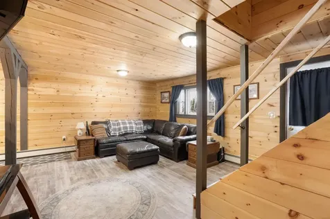 10 Ambrose Lane Pittsburg NH 03592